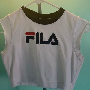Cropped fila shirt